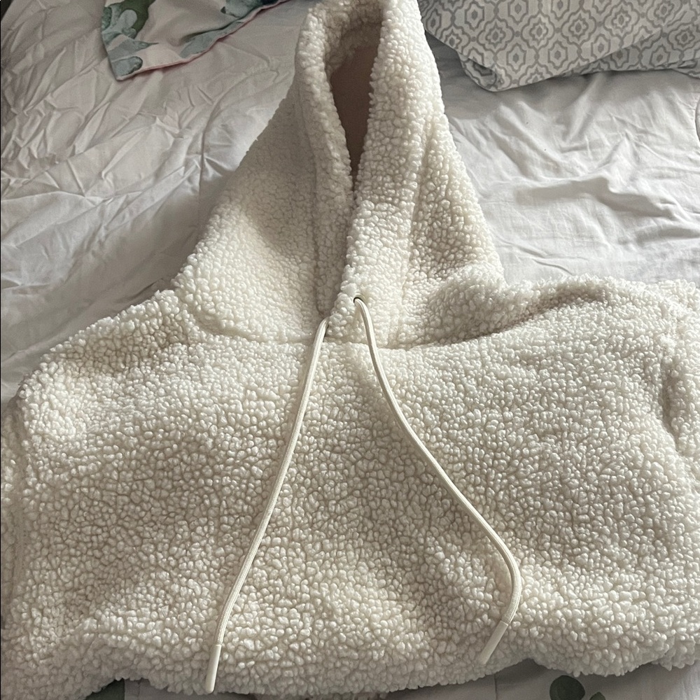 H&M white terry chenille hoodie - size small